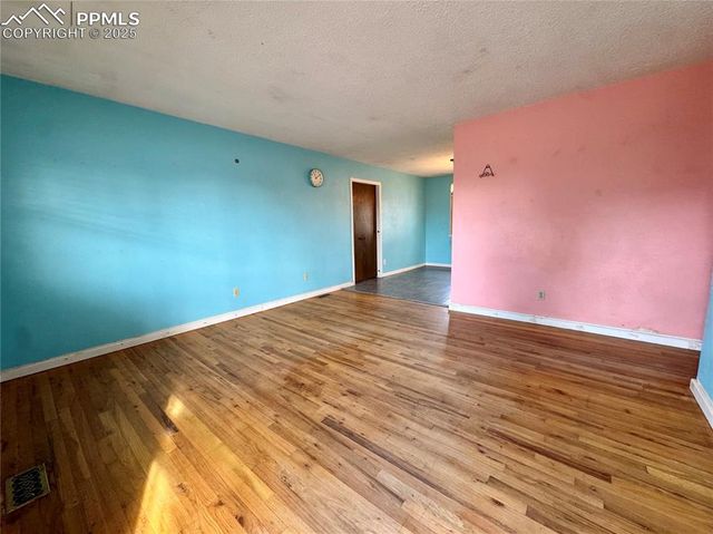 1805 Couch Place, Colorado Springs, CO 80911