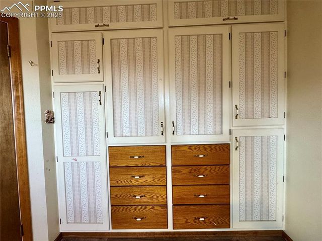 1805 Couch Place, Colorado Springs, CO 80911