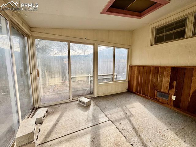 1805 Couch Place, Colorado Springs, CO 80911