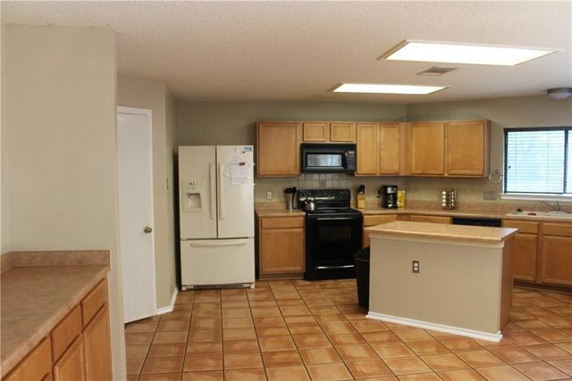 1814 Continental PASS, Cedar Park, TX 78613