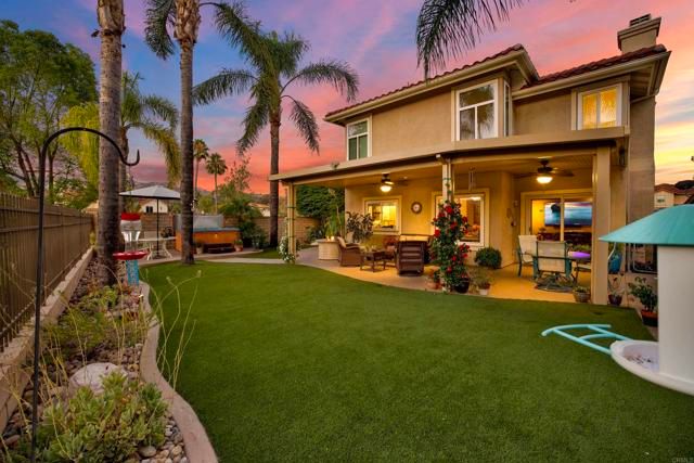 2207 Pleasantwood Lane, Escondido, CA 92026