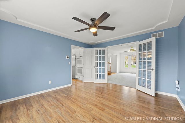 877 Elm Street, Sugar Grove, IL 60554