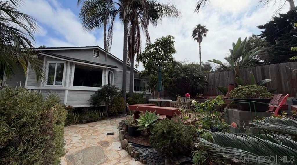 4548 Point Loma Ave, San Diego, CA 92107 — exterior