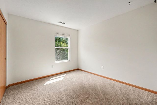 357 Hartford Court, Hamilton Twp, OH 45039