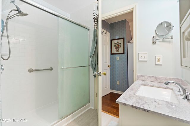 122 North Hills Drive, Wilmington, NC 28411