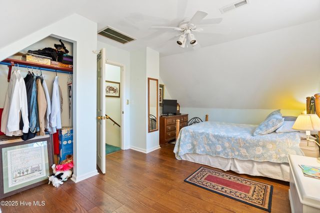 122 North Hills Drive, Wilmington, NC 28411