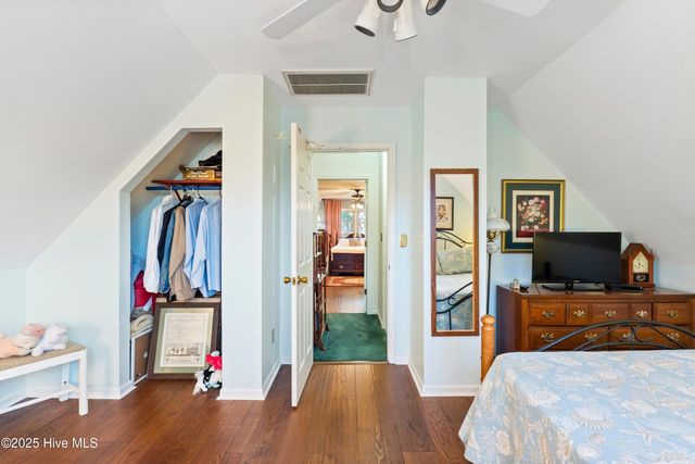 122 North Hills Drive, Wilmington, NC 28411