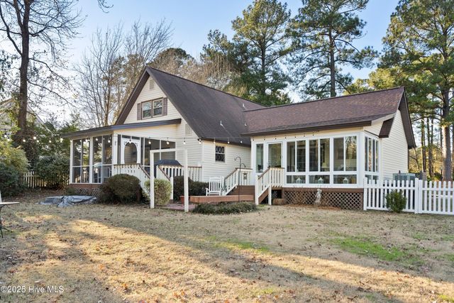 122 North Hills Drive, Wilmington, NC 28411