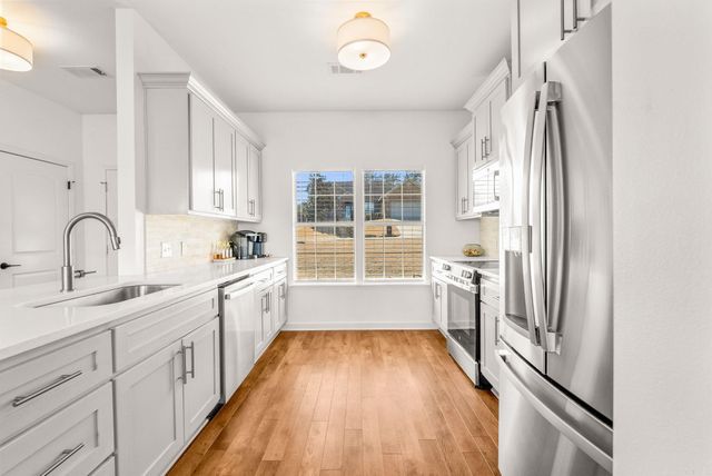 4 Concord Road, Mayflower, AR 72106