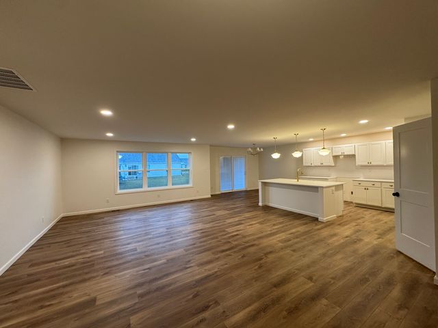 506 Patterson Drive, Fisher, IL 61843