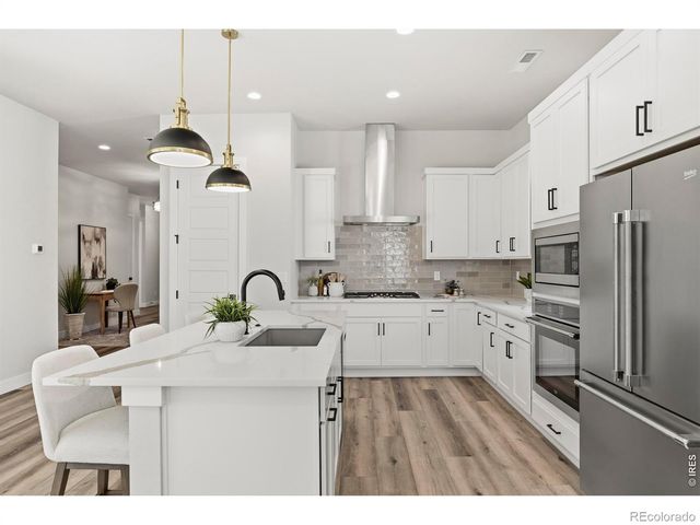 1727 Barefoot Drive, Windsor, CO 80550