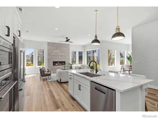 1727 Barefoot Drive, Windsor, CO 80550