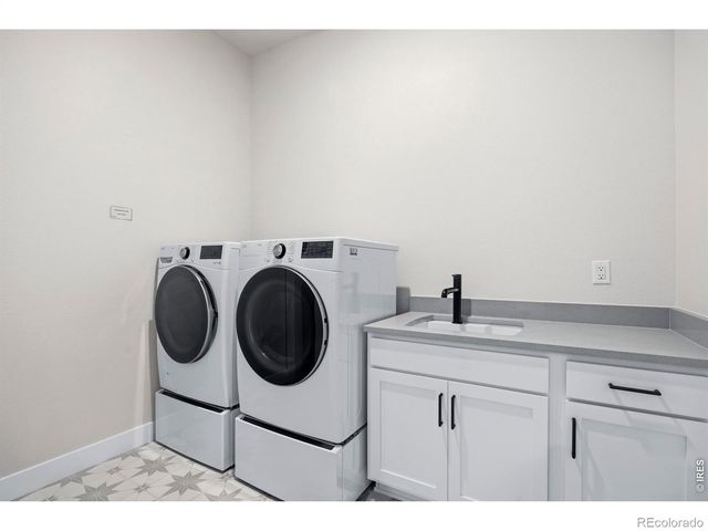 1727 Barefoot Drive, Windsor, CO 80550