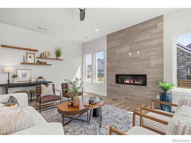 1727 Barefoot Drive, Windsor, CO 80550