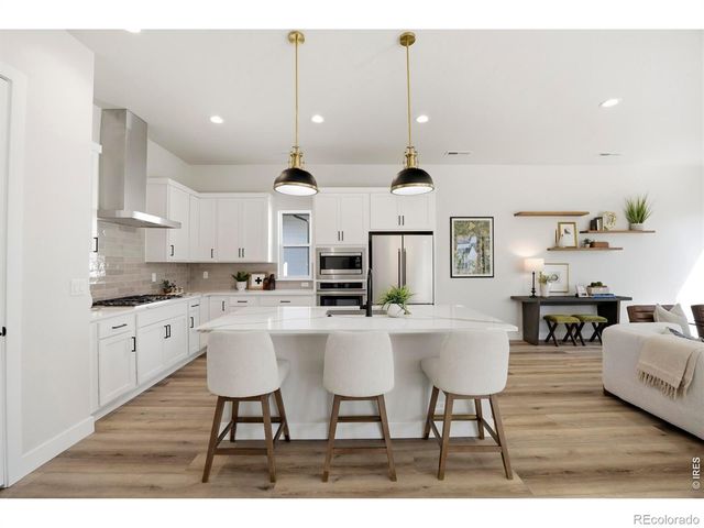 1727 Barefoot Drive, Windsor, CO 80550