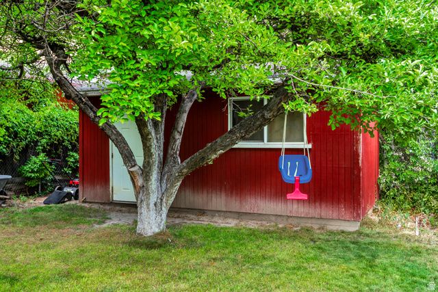 266 N 1040 E, Springville, UT 84663