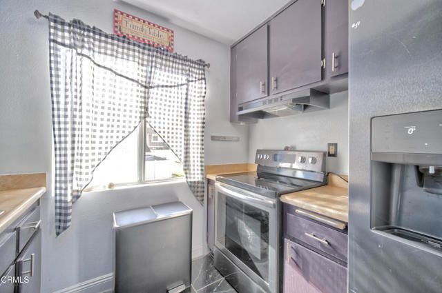 83 Cabrillo Court, Santa Paula, CA 93060