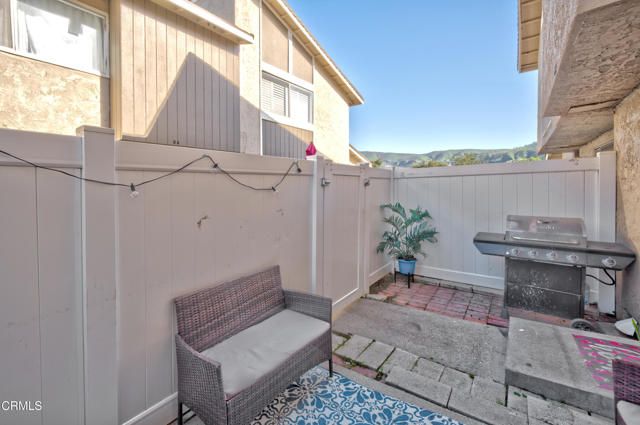 83 Cabrillo Court, Santa Paula, CA 93060
