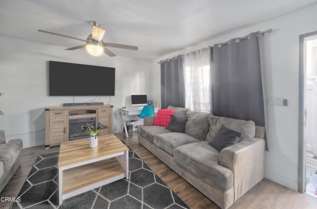 83 Cabrillo Court, Santa Paula, CA 93060