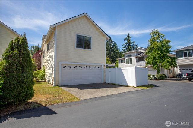 1242 Griggs Street, Dupont, WA 98327