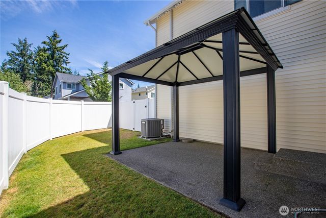 1242 Griggs Street, Dupont, WA 98327