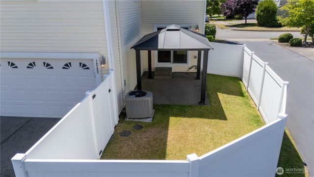 1242 Griggs Street, Dupont, WA 98327
