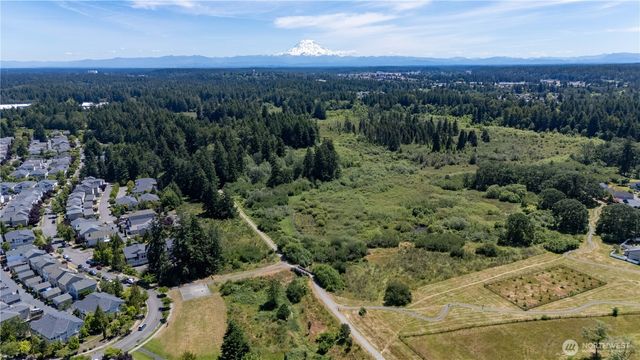 1242 Griggs Street, Dupont, WA 98327