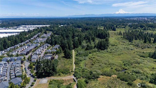 1242 Griggs Street, Dupont, WA 98327