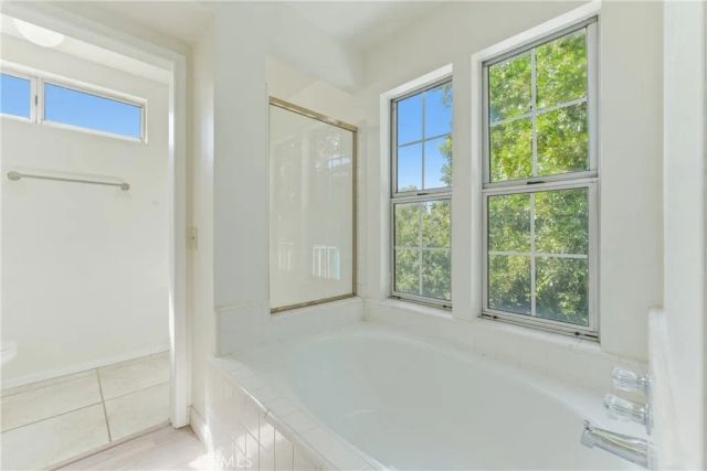 1000 HENRIETTA, Placentia, CA 92870