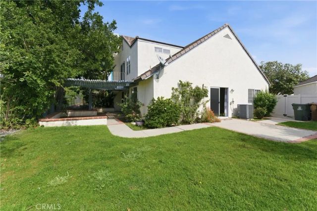 1000 HENRIETTA, Placentia, CA 92870