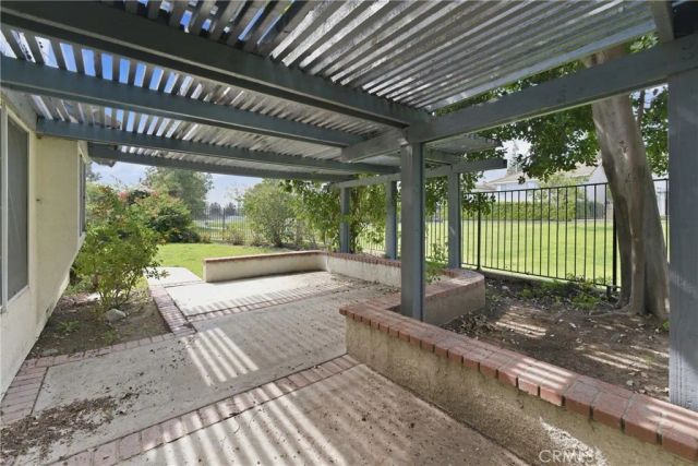 1000 HENRIETTA, Placentia, CA 92870
