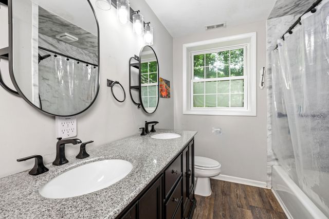 102 Bahia Mar Pt, S, Hendersonville, TN 37075