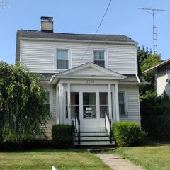1230 Fifth, Sandusky, OH 44870