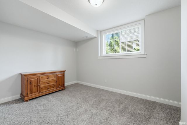 14415 Sandstone Drive, Fort Wayne, IN 46814