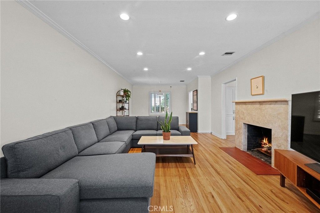 4255 Marber, Lakewood, CA 90713 — photo 2