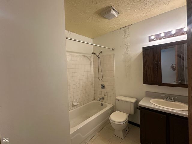 3709 Pleasant Lake Drive, Indianapolis, IN 46227