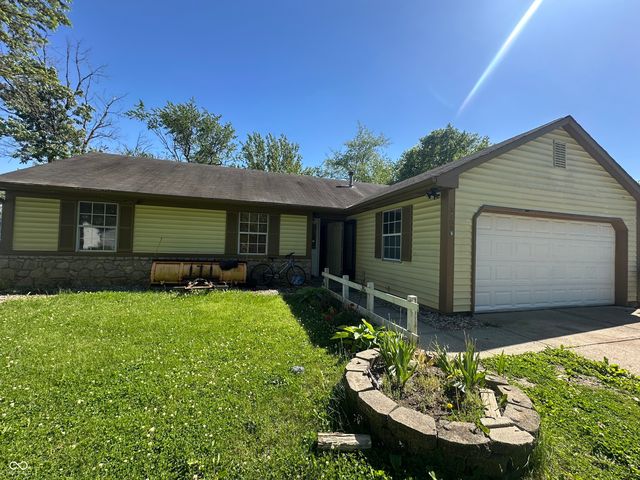 3709 Pleasant Lake Drive, Indianapolis, IN 46227