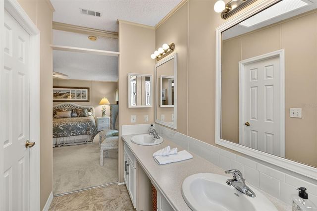 240 HIBISCO DRIVE, North Port, FL 34287