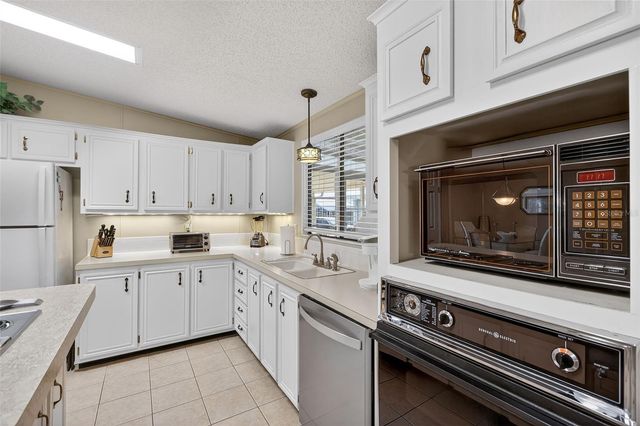 240 HIBISCO DRIVE, North Port, FL 34287