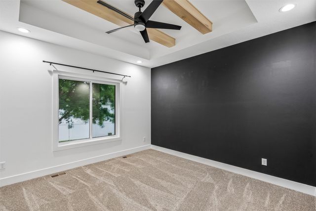 1403 19th Street SE, Altoona, IA 50009