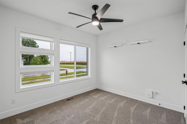 1403 19th Street SE, Altoona, IA 50009