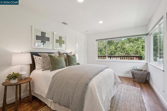 1072 Via Roble, Lafayette, CA 94549