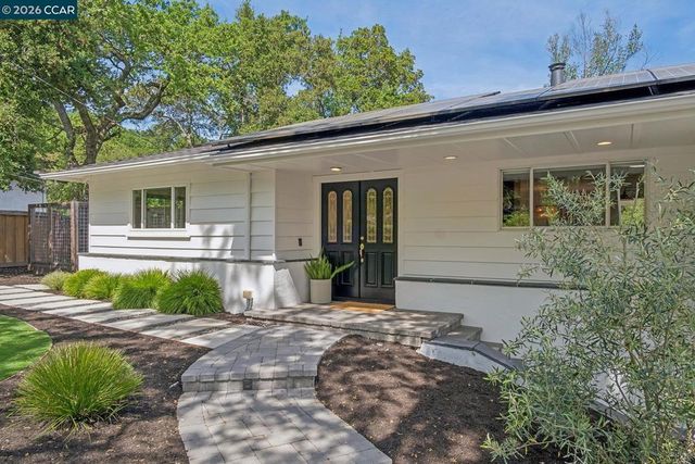 1072 Via Roble, Lafayette, CA 94549