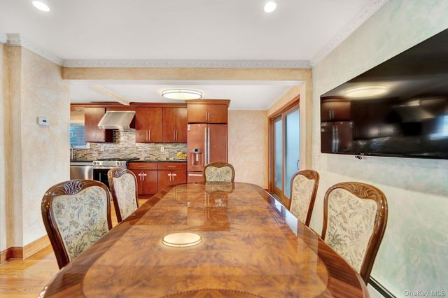 188-14 McLaughlin Avenue, Holliswood, NY 11423