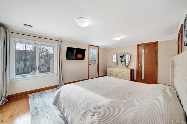 188-14 McLaughlin Avenue, Holliswood, NY 11423