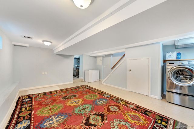 188-14 McLaughlin Avenue, Holliswood, NY 11423