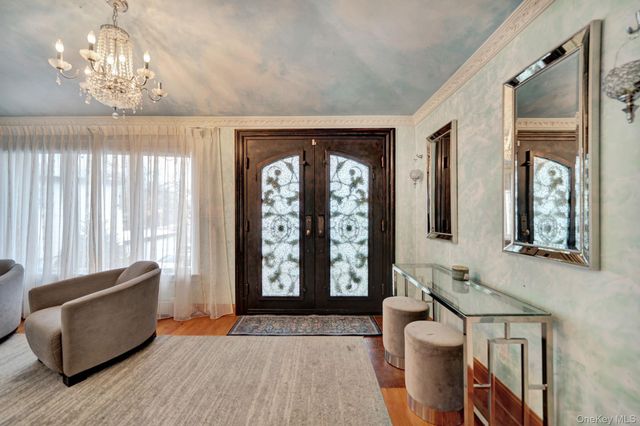 188-14 McLaughlin Avenue, Holliswood, NY 11423