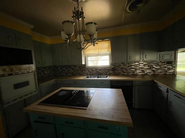 806 S MARSHALL Boulevard, Bunkie, LA 71322