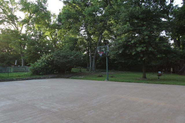 894 Robertson Academy Rd, Nashville, TN 37220