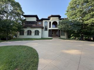 894 Robertson Academy Rd, Nashville, TN 37220
